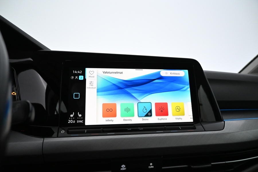 Volkswagen Golf vaihtoauto