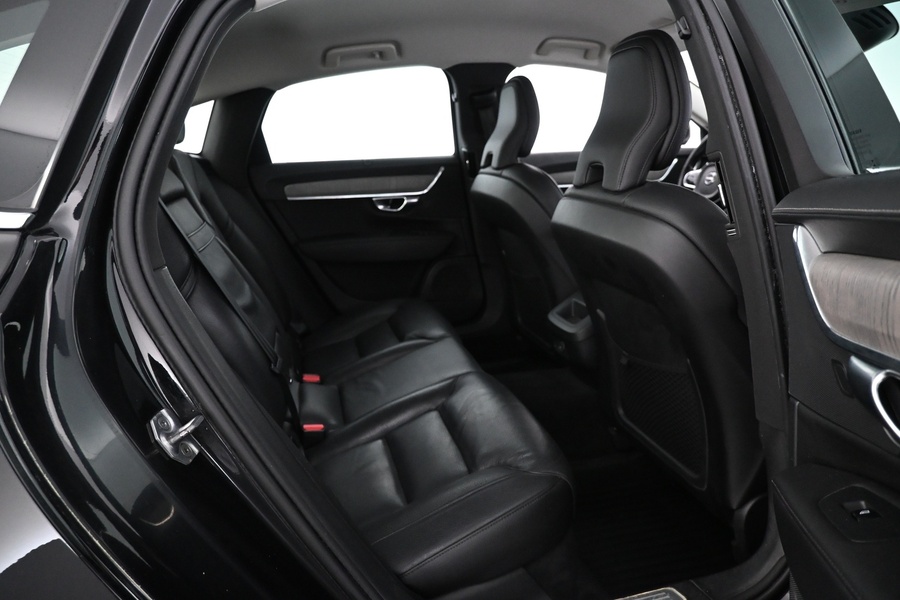 Volvo S90 vaihtoauto