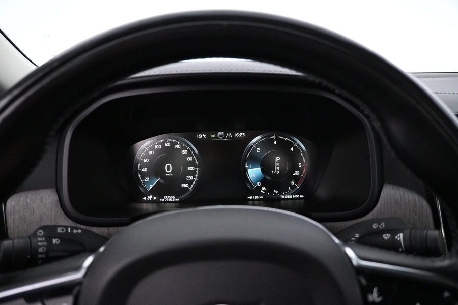 Volvo S90 vaihtoauto