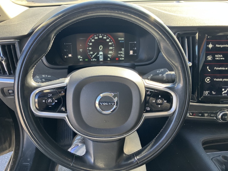 Volvo V90 Cross Country vaihtoauto