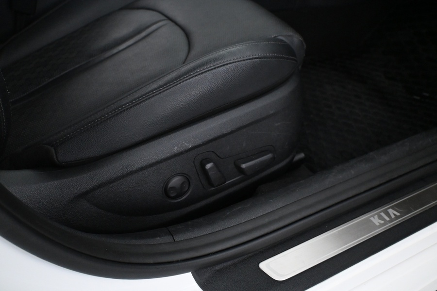 Kia Optima vaihtoauto