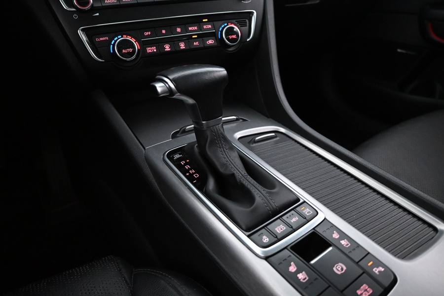 Kia Optima vaihtoauto