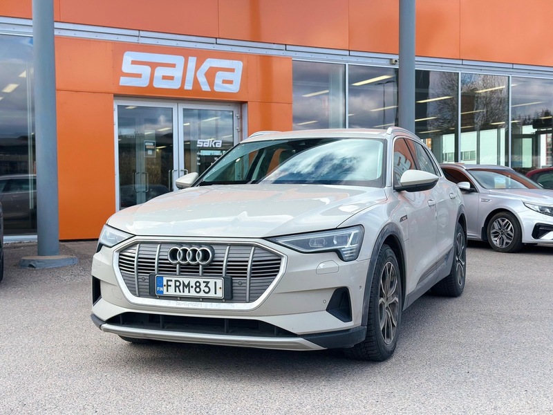 Audi e-tron vaihtoauto