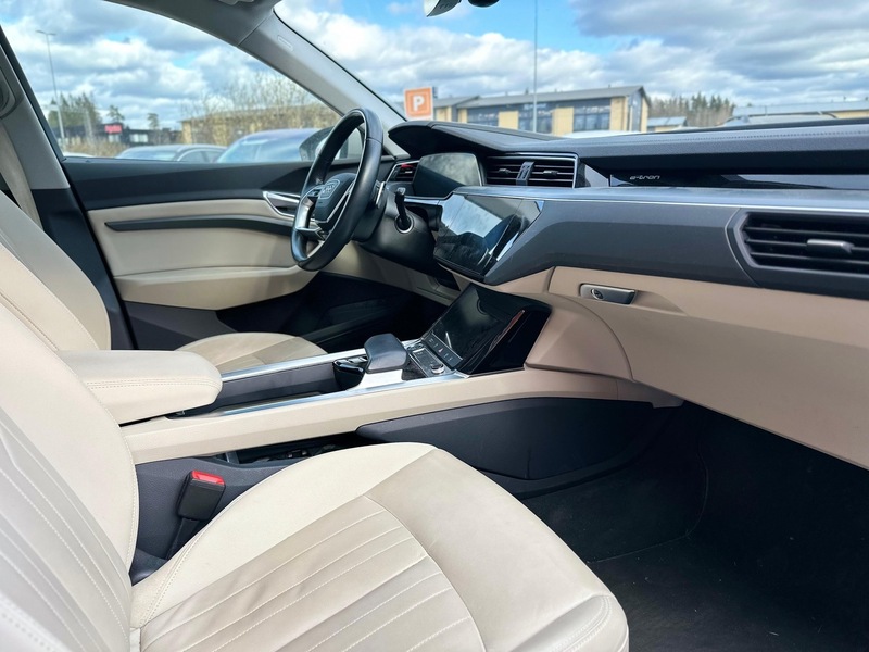 Audi e-tron vaihtoauto