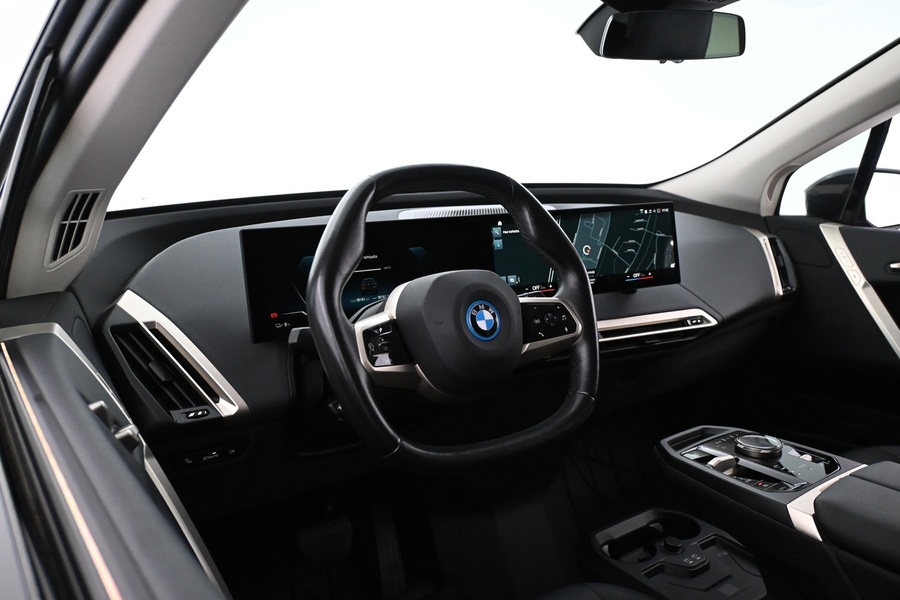 BMW iX vaihtoauto