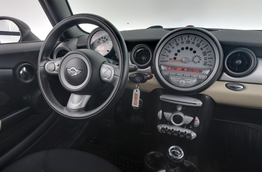 Mini Cooper vaihtoauto