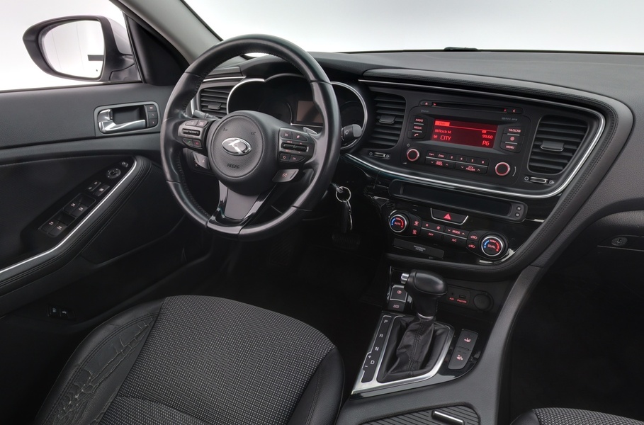 Kia Optima vaihtoauto
