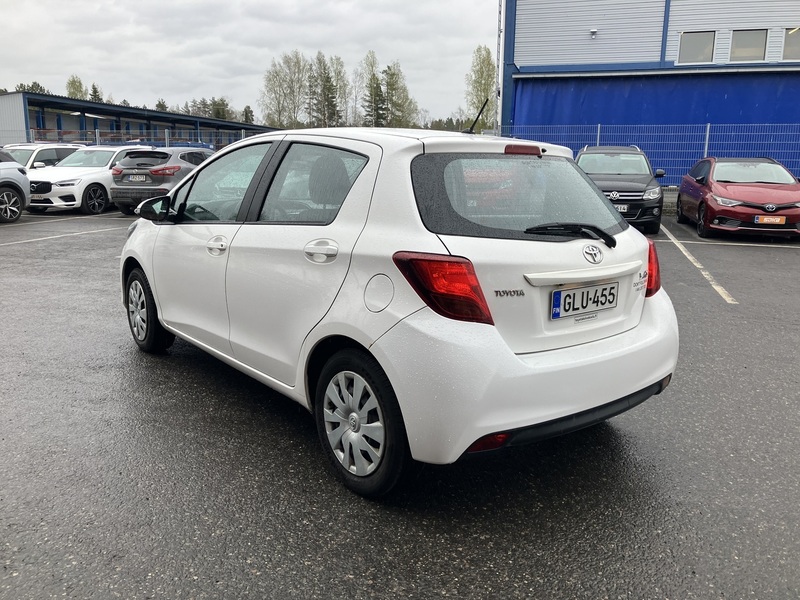 Toyota Yaris vaihtoauto