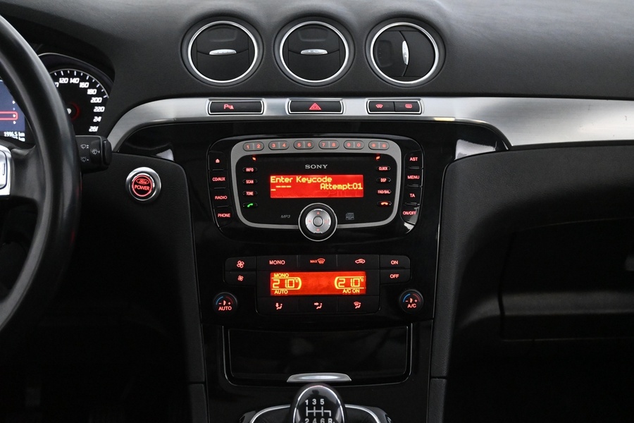 Ford S-MAX vaihtoauto