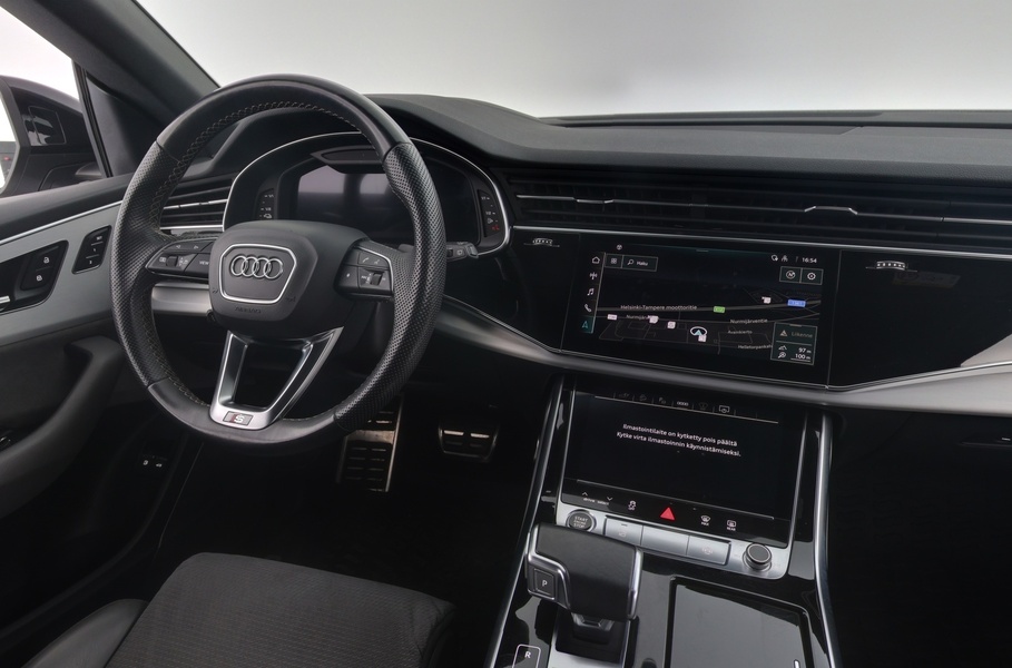 Audi Q8 vaihtoauto