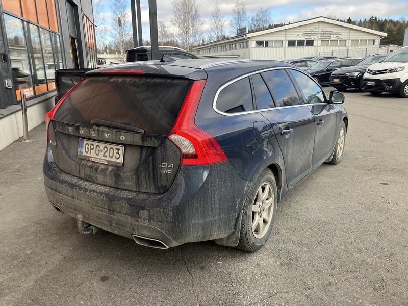 Volvo V60 vaihtoauto