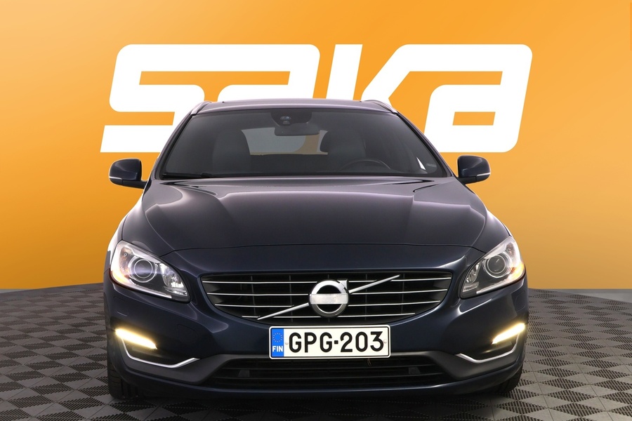 Volvo V60 vaihtoauto