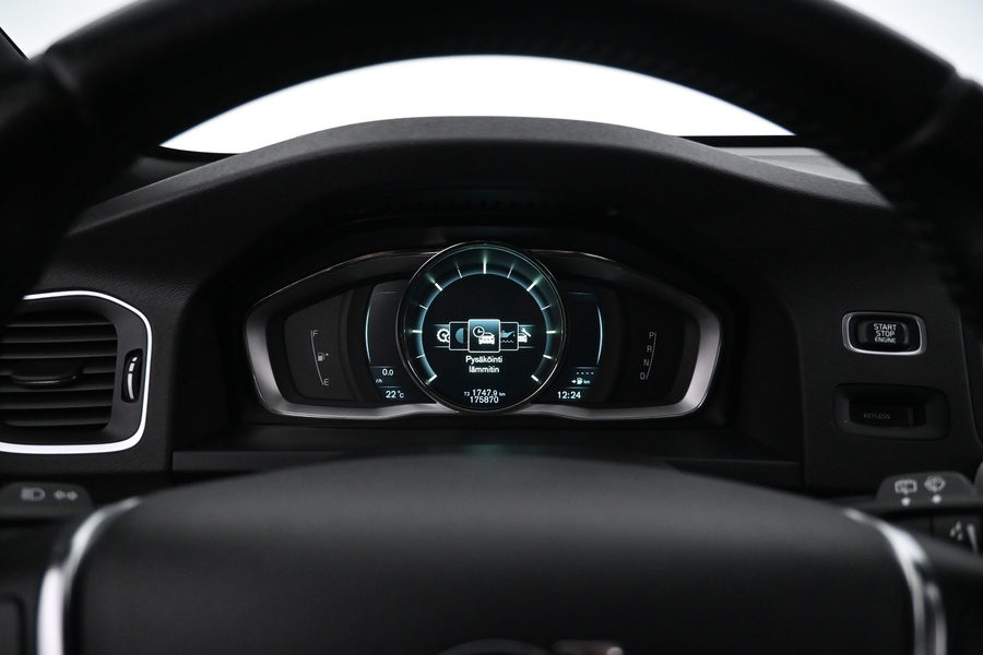 Volvo V60 vaihtoauto