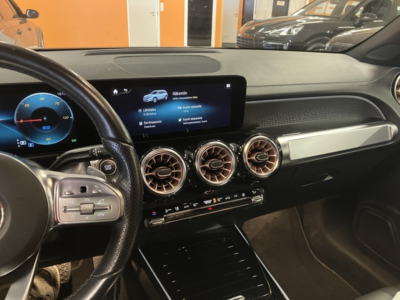 Mercedes-Benz EQB vaihtoauto