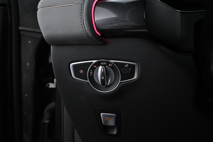 Mercedes-Benz EQC vaihtoauto