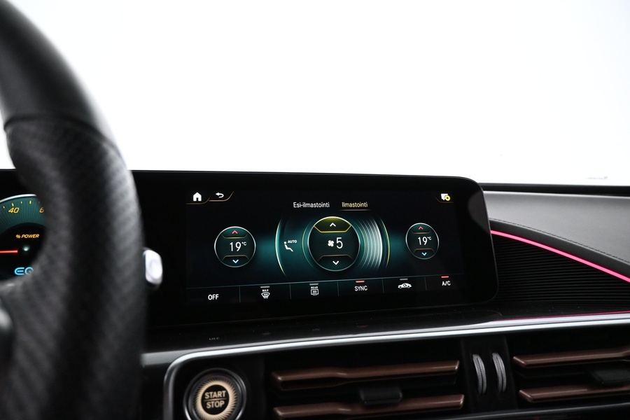 Mercedes-Benz EQC vaihtoauto