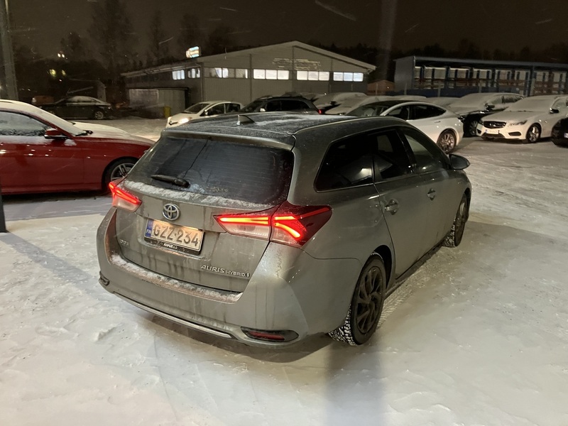 Toyota Auris vaihtoauto