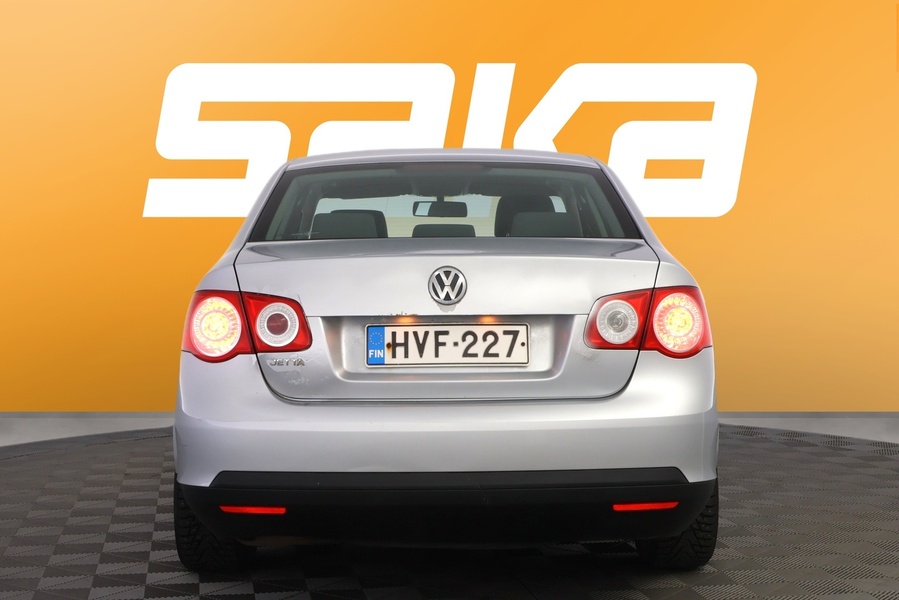 Volkswagen Jetta vaihtoauto