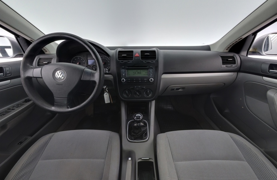 Volkswagen Jetta vaihtoauto