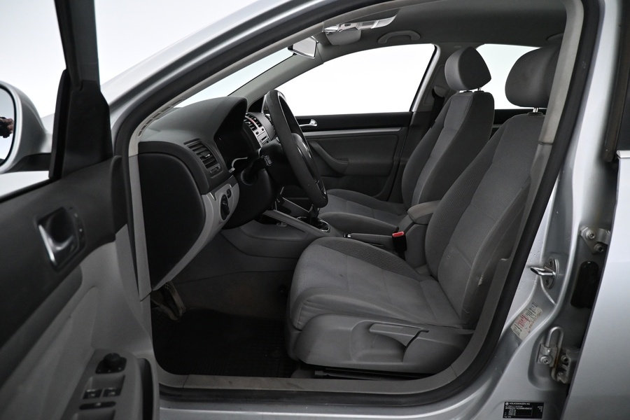 Volkswagen Jetta vaihtoauto