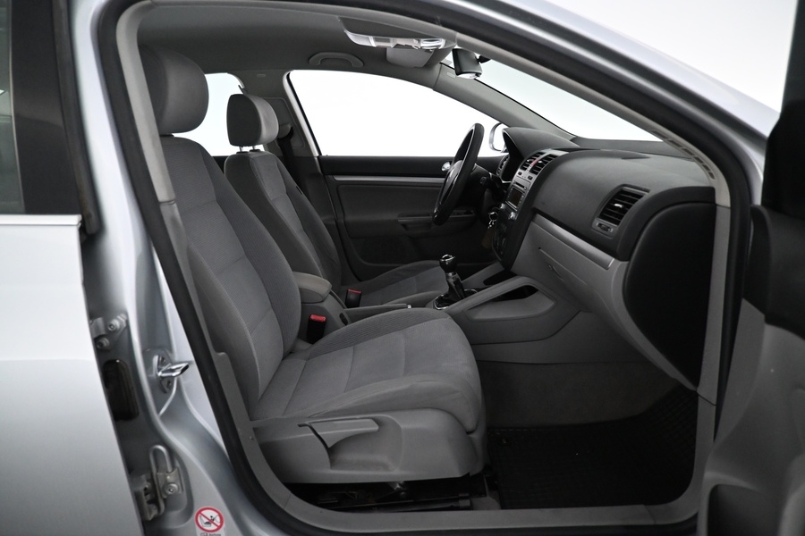 Volkswagen Jetta vaihtoauto