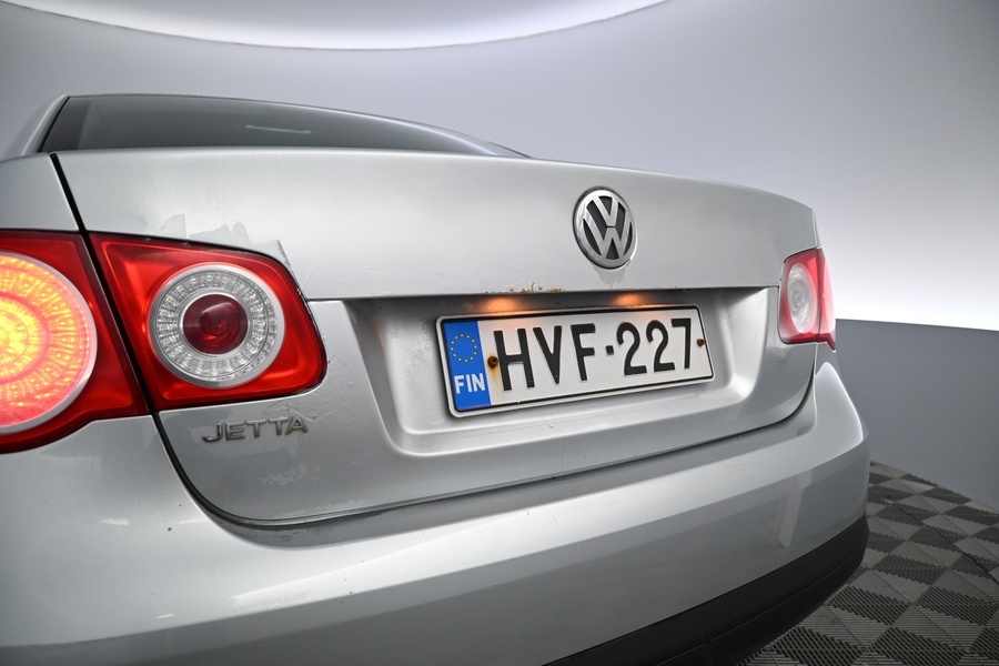 Volkswagen Jetta vaihtoauto