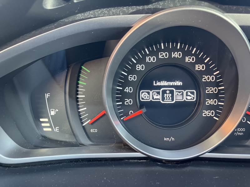 Volvo V40 vaihtoauto