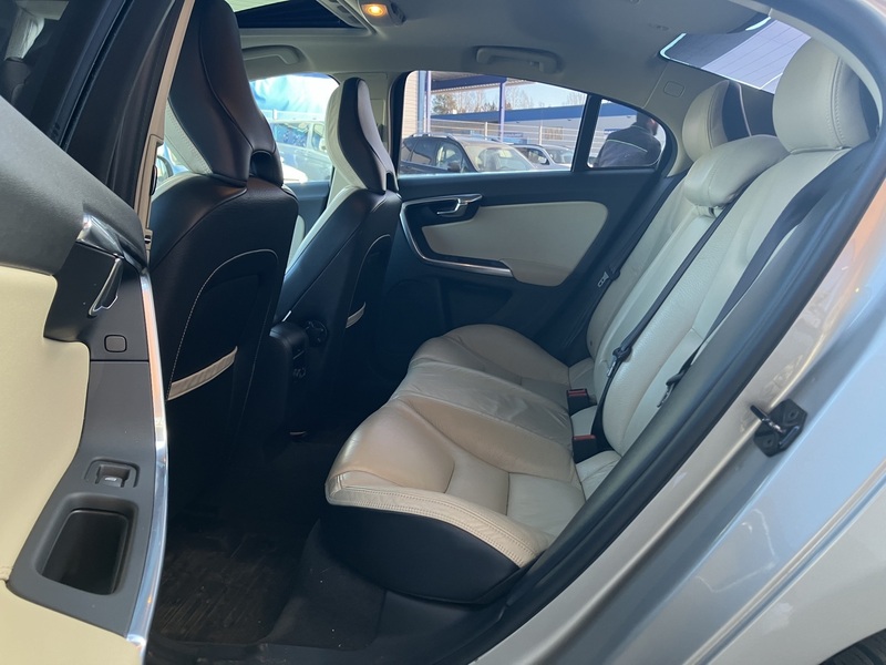 Volvo S60 vaihtoauto