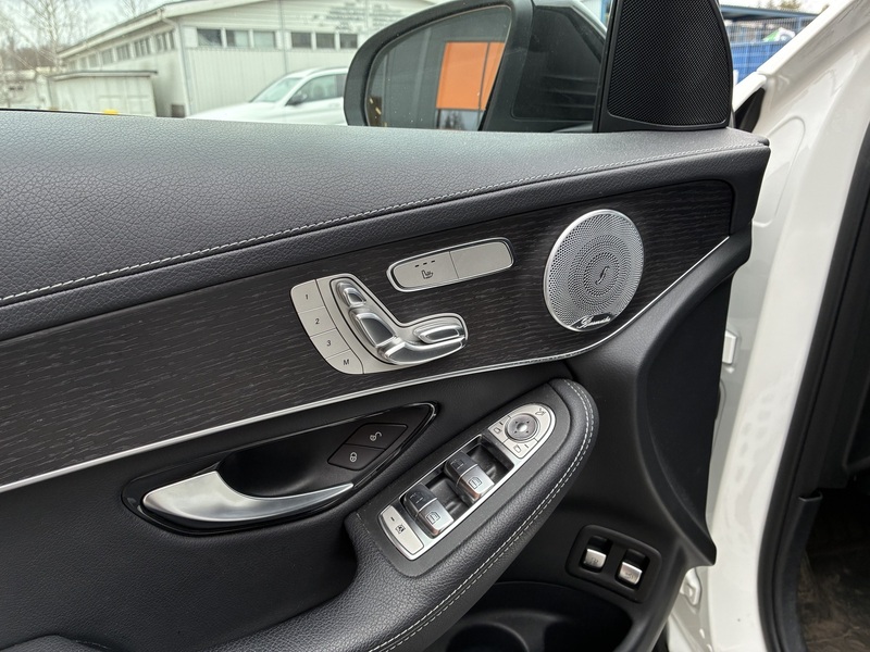 Mercedes-Benz GLC vaihtoauto