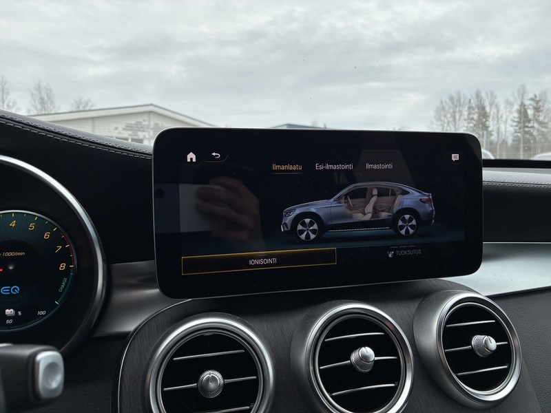 Mercedes-Benz GLC vaihtoauto