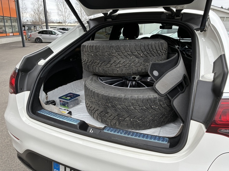 Mercedes-Benz GLC vaihtoauto