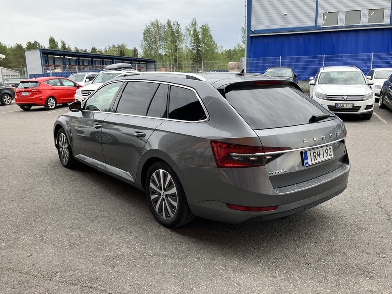 Skoda Superb vaihtoauto