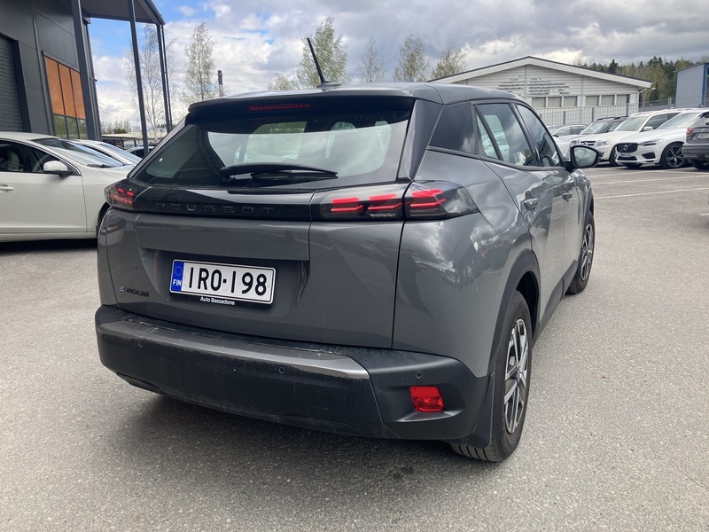 Peugeot e-2008 vaihtoauto