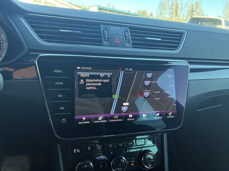 Skoda Superb vaihtoauto