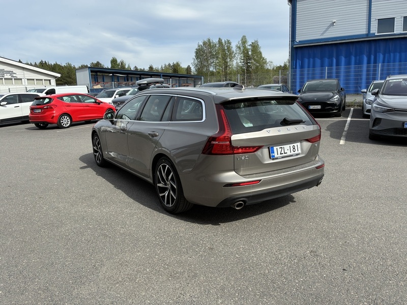 Volvo V60 vaihtoauto