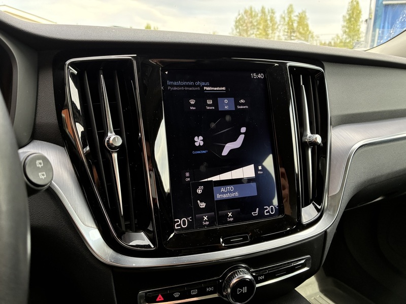 Volvo V60 vaihtoauto