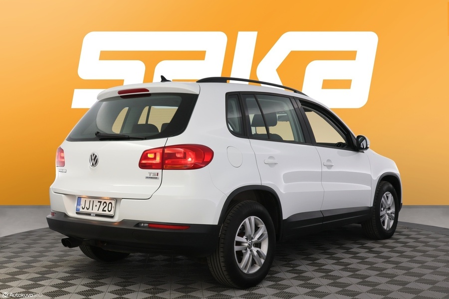 Volkswagen Tiguan vaihtoauto