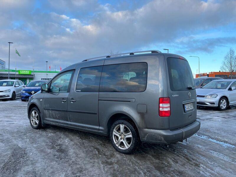 Volkswagen Caddy Maxi vaihtoauto