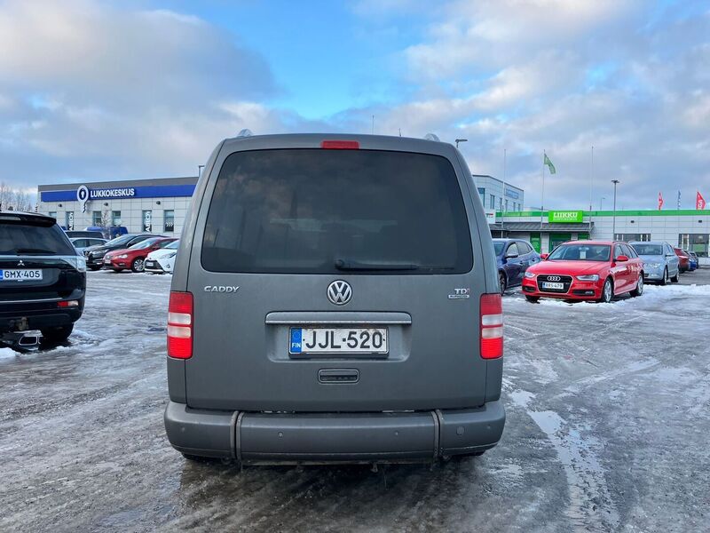 Volkswagen Caddy Maxi vaihtoauto
