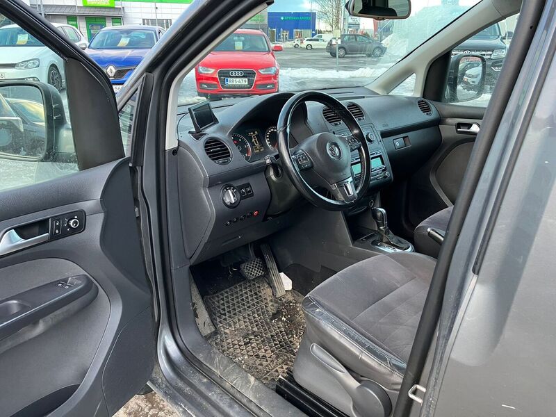 Volkswagen Caddy Maxi vaihtoauto