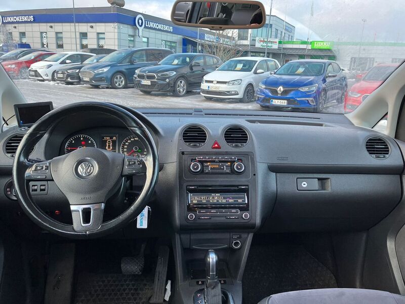 Volkswagen Caddy Maxi vaihtoauto