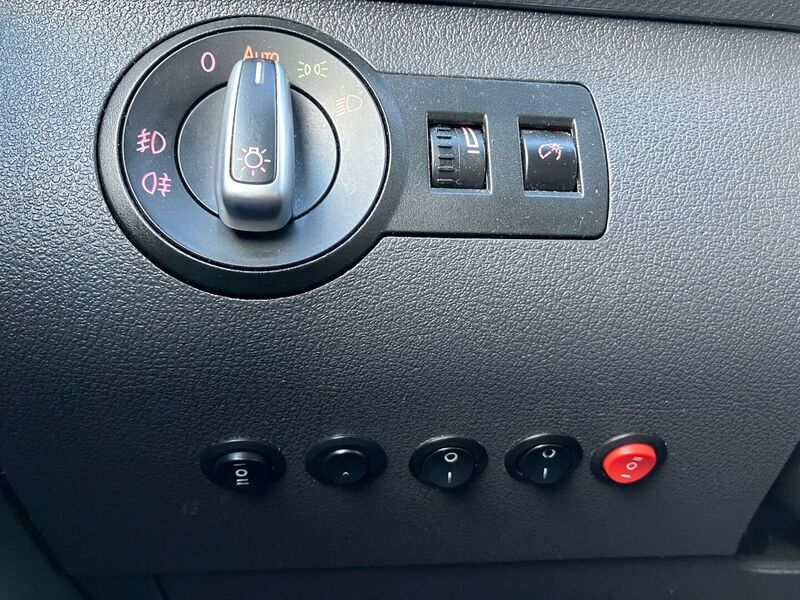 Volkswagen Caddy Maxi vaihtoauto