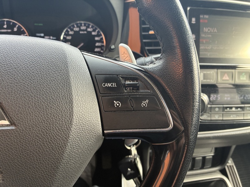 Mitsubishi Outlander vaihtoauto