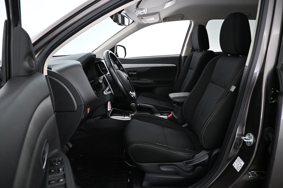 Mitsubishi Outlander vaihtoauto