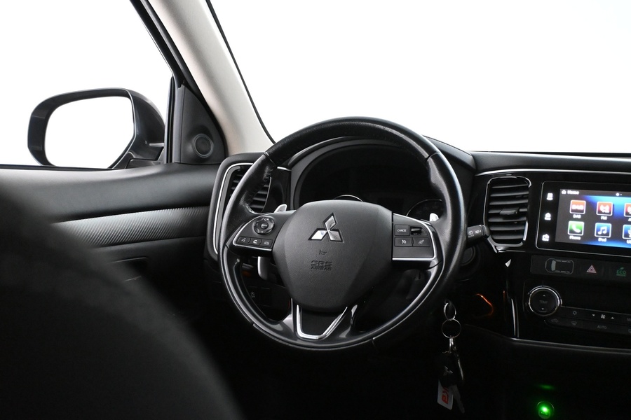 Mitsubishi Outlander vaihtoauto