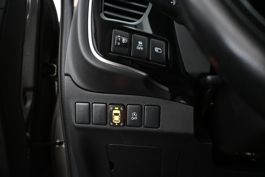 Mitsubishi Outlander vaihtoauto