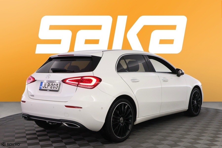 Mercedes-Benz A vaihtoauto