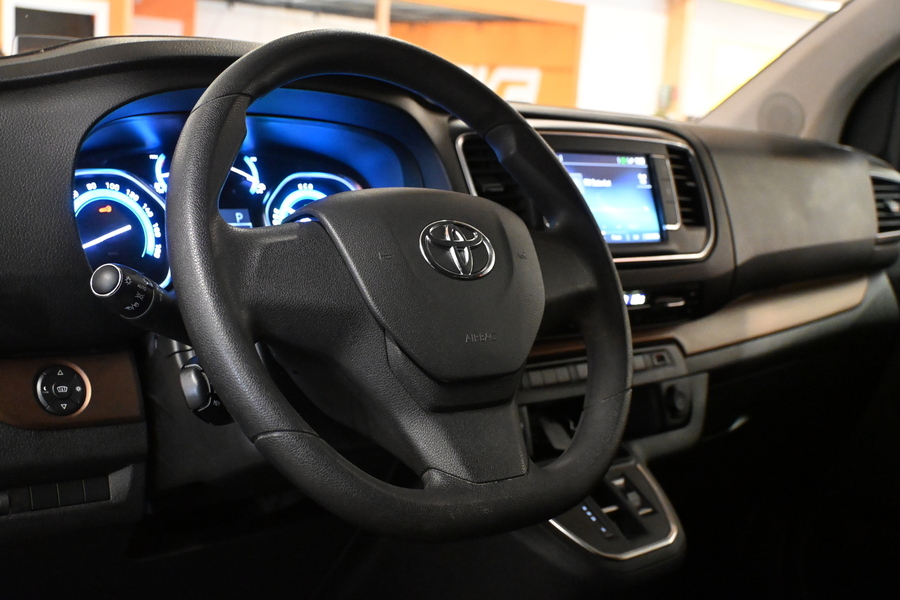 Toyota Proace vaihtoauto