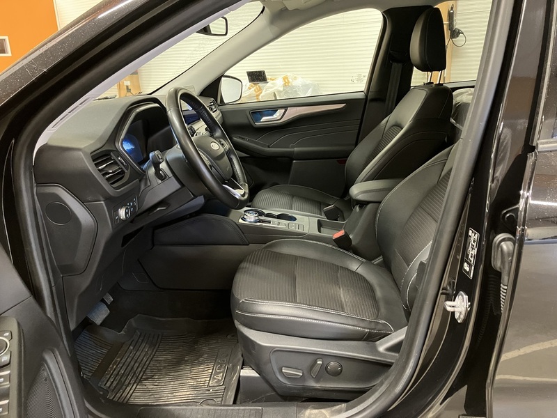 Ford Kuga vaihtoauto