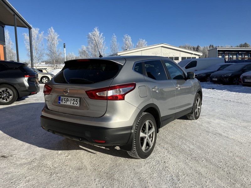 Nissan Qashqai vaihtoauto